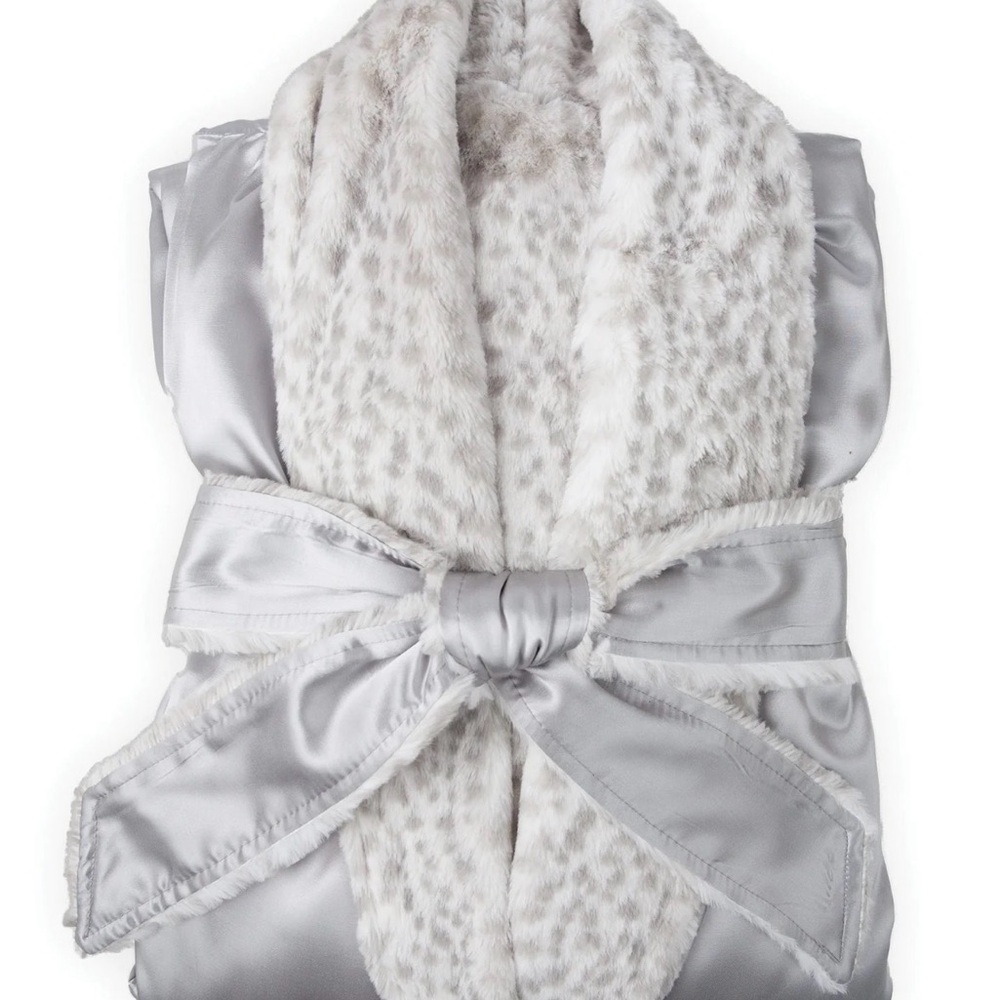 Little Giraffe Luxe Satin Robe with Plush Trim
